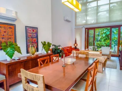 Casa de Condomínio com 3 Quartos para alugar, 300m² no Balneário Praia do Pernambuco, Guarujá