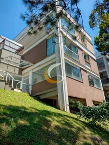 Casa com 5 Quartos para alugar, 240m² no Castelanea, Petrópolis