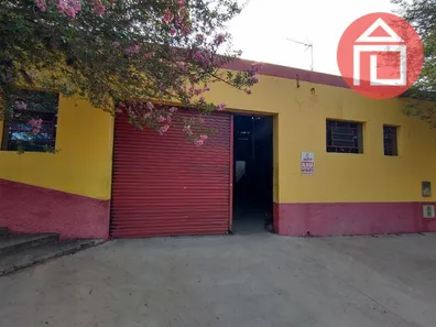 Galpão / Depósito / Armazém para alugar, 300m² no Jardim Santa Rita de Cássia, Bragança Paulista