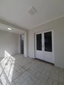 Casa com 4 Quartos para alugar, 324m² no São José, Aracaju