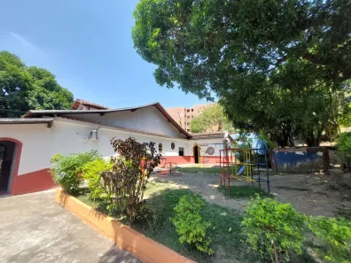 Loja / Salão / Ponto Comercial à venda, 1m² no Mutondo, São Gonçalo