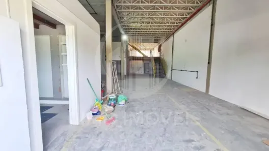 Galpão / Depósito / Armazém à venda, 440m² no Nova Esperança, Balneário Camboriú