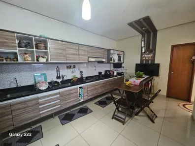 com 4 Quartos para alugar, 650m² no Da Paz, Parauapebas