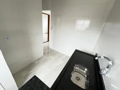 Casa de Condomínio com 2 Quartos para alugar, 60m² no Melvi, Praia Grande