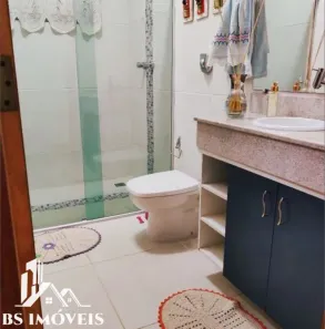 Fazenda / Sítio / Chácara com 4 Quartos à venda, 220m² no Centro, Barra do Piraí