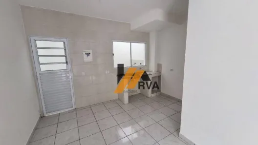 Sobrado com 2 Quartos para alugar, 56m² no Jardim Luciana, Franco da Rocha
