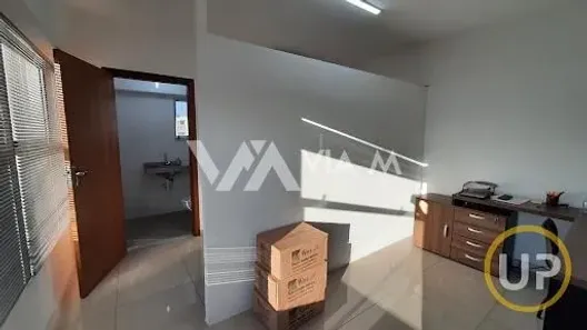 Conjunto Comercial / Sala à venda, 30m² no Centro, Betim