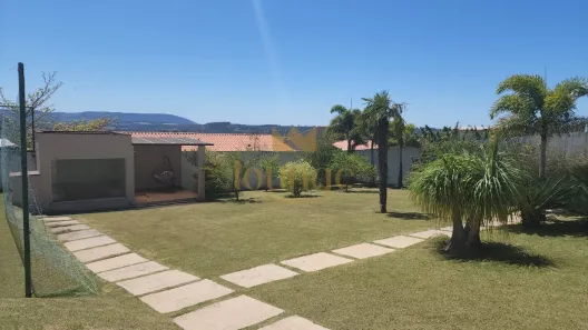 Fazenda / Sítio / Chácara com 4 Quartos à venda, 3000m² no Jundiaquara, Araçoiaba da Serra