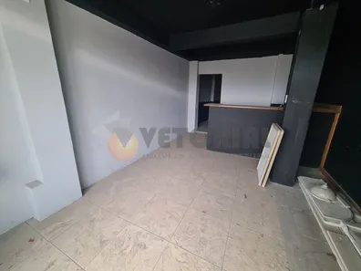 Loja / Salão / Ponto Comercial à venda, 400m² no Industrial, São Sebastião
