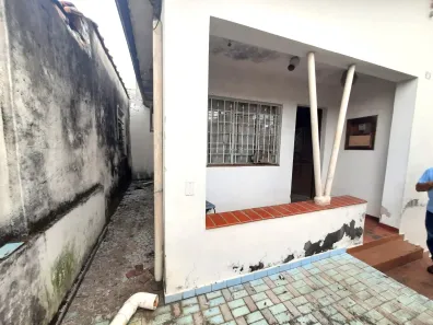 Terreno / Lote / Condomínio à venda, 250m² no Taboão, Diadema