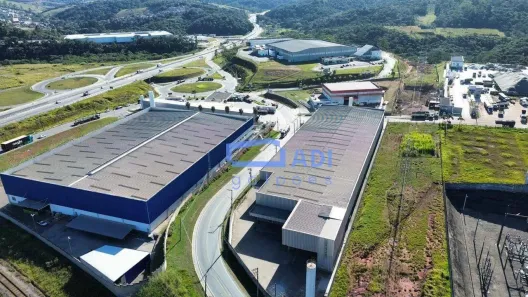 Galpão / Depósito / Armazém para alugar, 5600m² no Taboão, Mogi das Cruzes