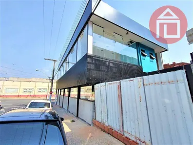 Prédio Inteiro para alugar, 250m² no Aparecida, Bragança Paulista