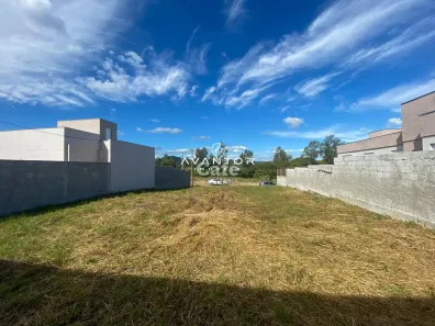 Terreno / Lote / Condomínio à venda, 420m² no Pé de Plátano, Santa Maria