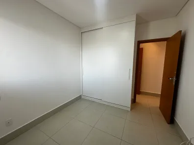 Apartamento com 3 Quartos para alugar, 114m² no Vila Edmundo, Taubaté