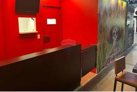 Loja / Salão / Ponto Comercial à venda, 47m² no Mossunguê, Curitiba
