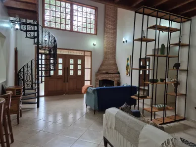 Casa de Condomínio com 4 Quartos à venda, 280m² no Paruru, Ibiúna