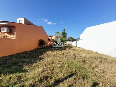 Terreno / Lote / Condomínio à venda, 300m² no Chácara das Flores, Santa Maria