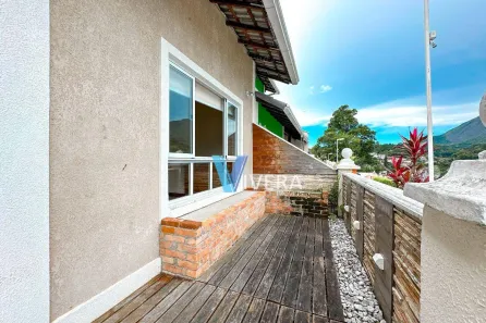 Casa de Condomínio com 3 Quartos à venda, 135m² no Bom Retiro, Teresópolis