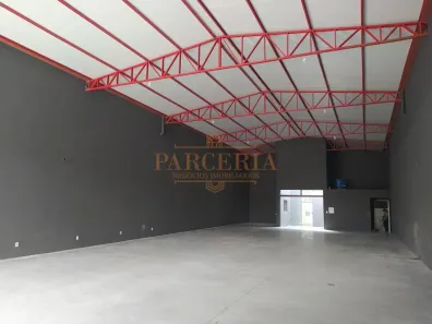Galpão / Depósito / Armazém para alugar, 300m² no Jardim Sumaré, Araçatuba