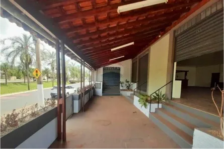 Loja / Salão / Ponto Comercial à venda, 310m² no Sorocabano, Jaboticabal
