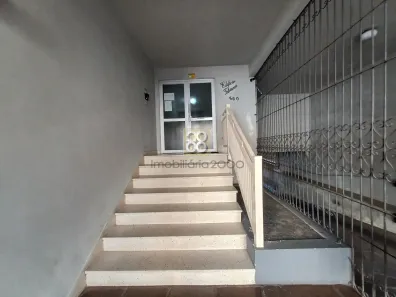 Apartamento com 2 Quartos para alugar, 54m² no Centro, Curitiba