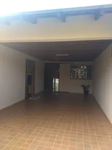 Casa com 3 Quartos para alugar, 150m² no Jardim Caviúna, Rolândia