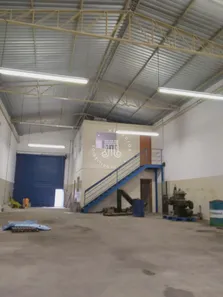 Galpão / Depósito / Armazém à venda, 300m² no Parque Brasil, Louveira