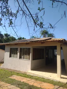 Casa de Condomínio com 3 Quartos à venda, 158m² no Centro, Aragoiânia