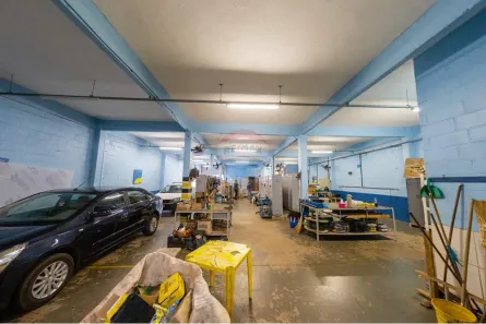 Prédio Inteiro com 3 Quartos à venda, 900m² no Cancelli, Cascavel