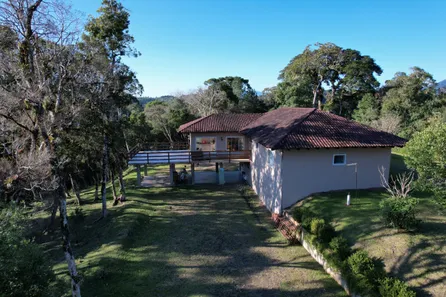 Fazenda / Sítio / Chácara com 3 Quartos à venda, 242000m² no Borda do Campo, Quatro Barras