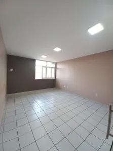 Loja / Salão / Ponto Comercial para alugar, 28m² no Lagoa Seca, Natal