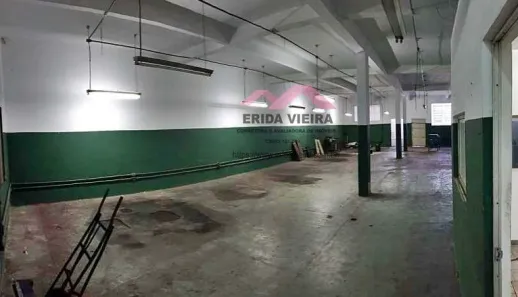 Galpão / Depósito / Armazém à venda, 417m² no Centro, Aparecida