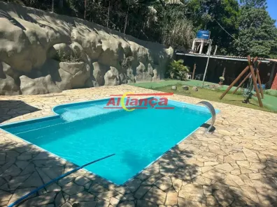 Fazenda / Sítio / Chácara com 3 Quartos à venda, 1000m² no Araújo, Nazaré Paulista