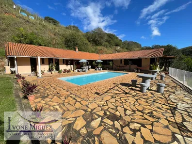 Fazenda / Sítio / Chácara com 3 Quartos à venda, 150m² no Maravilha, Paty do Alferes
