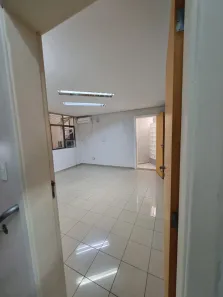 Prédio Inteiro com 6 Quartos à venda, 497m² no Quebec, Londrina