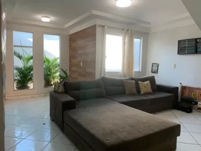 Sobrado com 4 Quartos à venda, 194m² no Parque Alvorada II, Senador Canedo