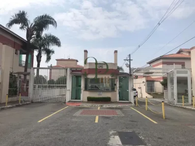Casa de Condomínio com 3 Quartos para alugar, 180m² no Vila Metalúrgica, Santo André