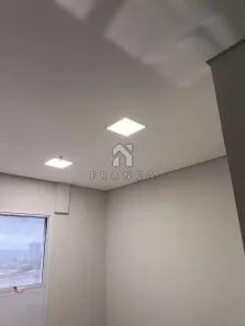 Conjunto Comercial / Sala para alugar, 32m² no Centro, Jacareí