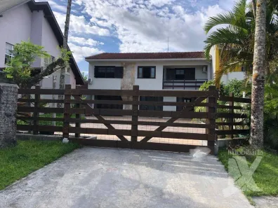 Casa com 4 Quartos para alugar, 250m² no Atami, Pontal do Paraná
