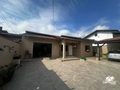 Casa com 2 Quartos para alugar, 160m² no Centro, Penha