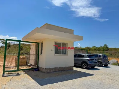 Galpão / Depósito / Armazém para venda ou aluguel, 2000m² no Imboassica, Macaé