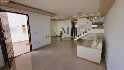 Casa com 3 Quartos para alugar, 200m² no Costazul, Rio das Ostras