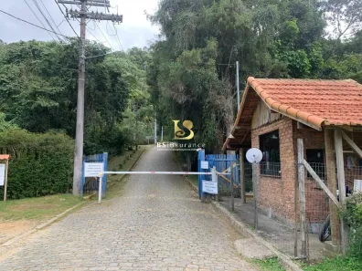 Fazenda / Sítio / Chácara com 3 Quartos à venda, 3000m² no Mury, Nova Friburgo