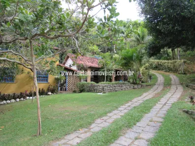 Fazenda / Sítio / Chácara com 7 Quartos à venda, 18000m² no Papucaia, Cachoeiras de Macacu