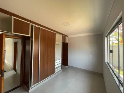 Casa de Condomínio com 3 Quartos à venda, 260m² no , Hidrolândia