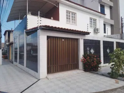 Casa com 4 Quartos à venda, 260m² no Jabotiana, Aracaju