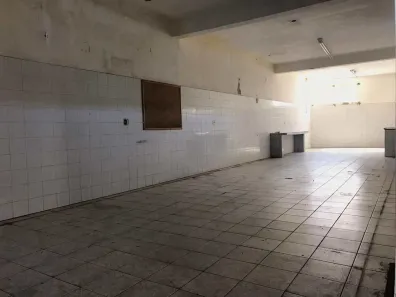 Galpão / Depósito / Armazém para alugar, 500m² no Vila Cascatinha, São Vicente