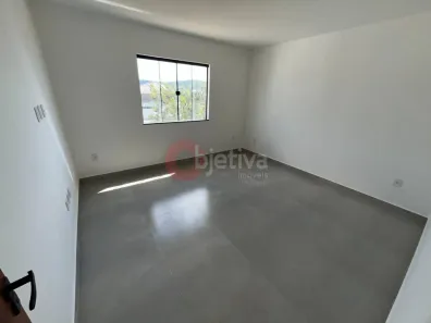 Apartamento com 2 Quartos para alugar, 85m² no Parque Burle, Cabo Frio