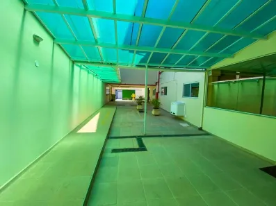 Prédio Inteiro à venda, 720m² no Novo Cavaleiro, Macaé
