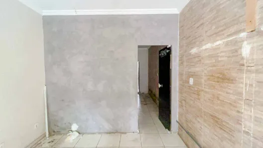 Loja / Salão / Ponto Comercial para alugar, 34m² no Centro (Vila Inhomirim), Magé